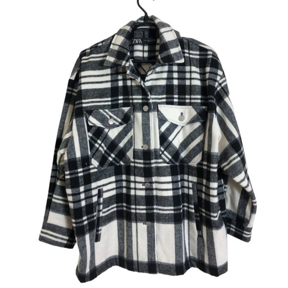 ZARA Black and White Plaid Oversized Shacket - Picture 7 of 13